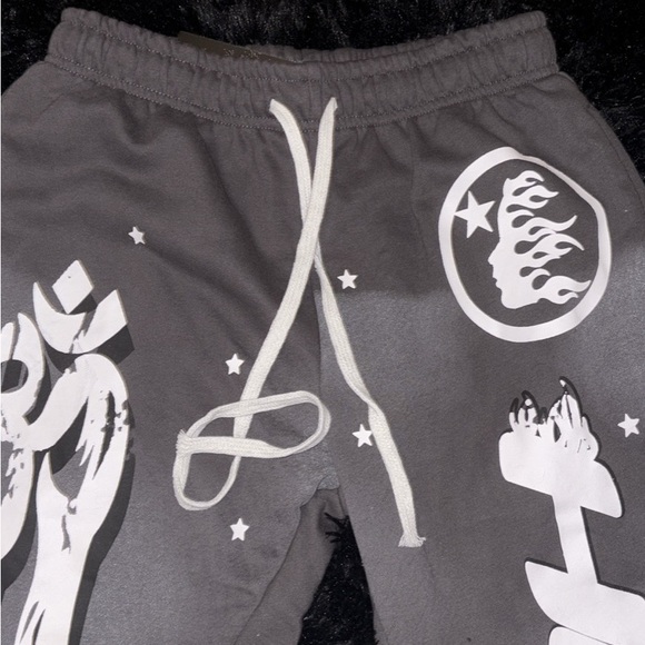 Gray hellstar pants - Picture 5 of 5